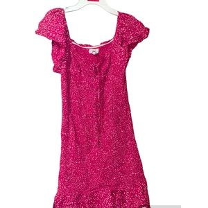 Jessica Simpson dress Medium size (stretchy)color pink with white touches